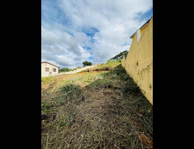 LAND FOR SALE IN CATO MANOR